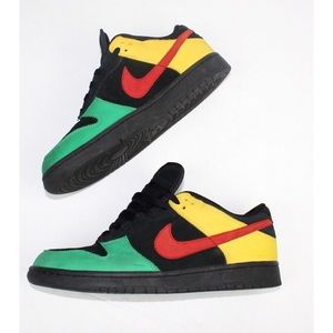 nike dunks rasta